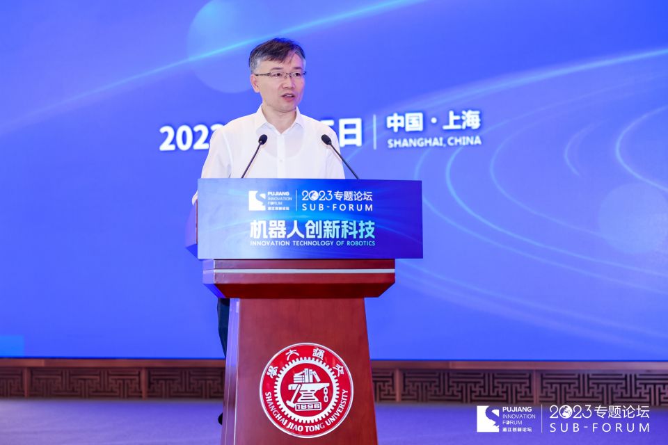 1695697138450358.jpg 骆大进.jpg